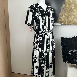 Black and White Floral Stripe Button-Front Blouse w/Skirt